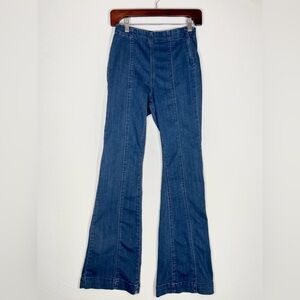 Cello Retro Style Mid-Rise Pull-on Blue Flared Jeans Size Small